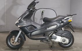 PIAGGIO RUNNERVXR200 ZAPM2400