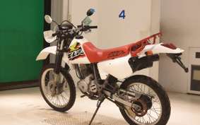 HONDA XLR125R 2025 JD16