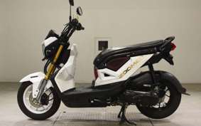 HONDA ZOOMER-X 2017