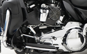 HARLEY HARLEY FLHTCU 2017 MAD