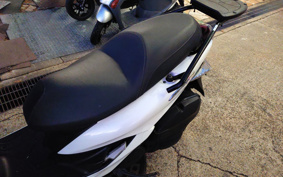 YAMAHA MAJESTYS SG28J