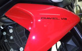 DUCATI DIAVEL V4 2025