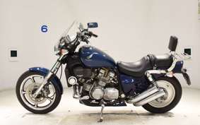 HONDA V45 MAGNA 1988 RC28