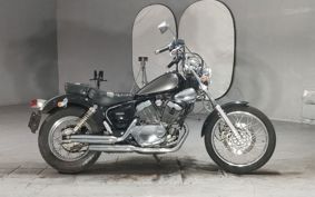 YAMAHA VIRAGO 250 3DM