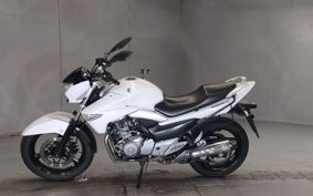 SUZUKI GSR250 GJ55D