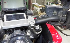 HONDA X-ADV 750 2017 RC95