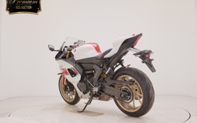 YAMAHA YZF-R7 2022 RM39J
