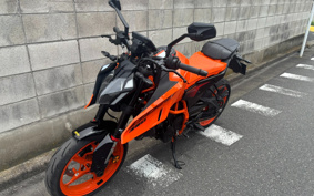 KTM 390 DUKE 2024 JPJ40