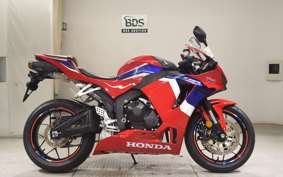HONDA CBR600RR 2021 PC40