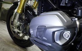 BMW R NINE T 2014