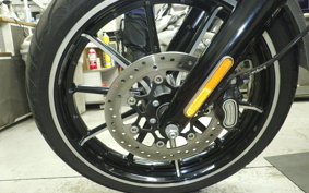HARLEY FXSB 1580 2015