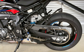 BMW M1000R 2023 0E81