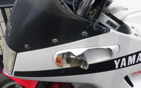 YAMAHA FZ250 1HX