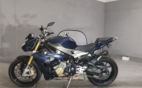 BMW S1000R 2015 0D02