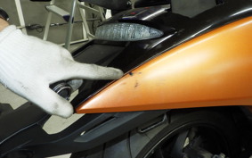 HONDA NM4 VULTUS -01 2015 RC82