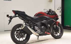 SUZUKI GSX250R 2017