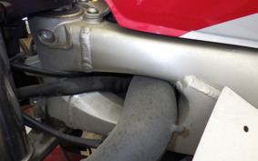 YAMAHA YZF-R6 2000