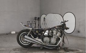 HONDA CB750 CUSTOM RC04