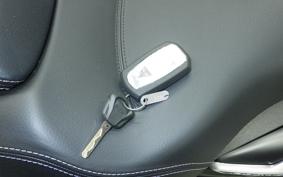 TRIUMPH ROCKET III ストームR 2025