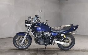 SUZUKI INAZUMA 400 GK7BA