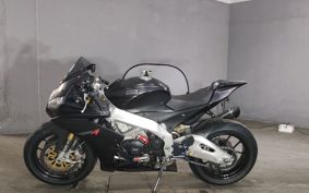 APRILIA RSV4 RK