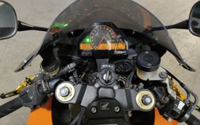 HONDA CBR1000RR 2004 SC57