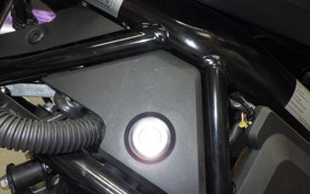 HUSQVARNA SVARTPILEN 401 2025