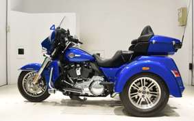 HARLEY FLHTCUTG 1870 2024