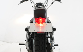HARLEY XLH883 IS GAR 1997 CEM