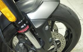 TRIUMPH TRIDENT 660 2023