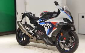 BMW M1000RR 2025