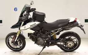 DUCATI HYPERMOTARD 796 2011