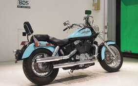 HONDA SHADOW 1100 CLASSIC 2001