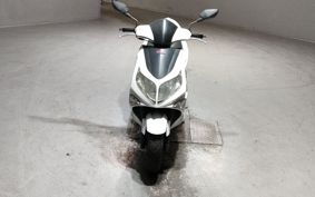 PGO G-MAX125 ..