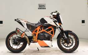 KTM 690 DUKE R 2021