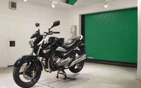 SUZUKI GSR250 2024