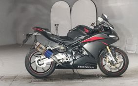 HONDA CBR250RR MC51