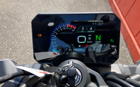 SUZUKI GSX-8S EM1AA
