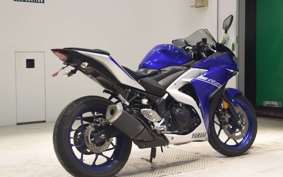 YAMAHA YZF-R25 2015 RG10J