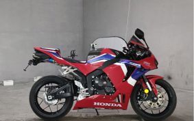 HONDA CBR600RR PC40