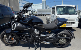 DUCATI DIAVEL V4 2023