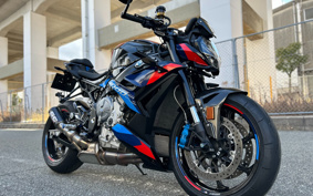 BMW M1000R 2023 0E81