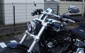 HARLEY FXBR 2026 YE9