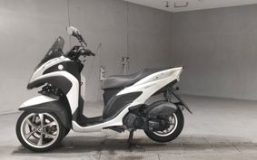 YAMAHA TRICITY 125 SE82J