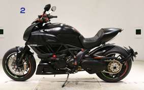 DUCATI DIAVEL 2014