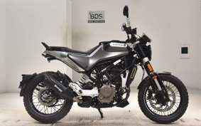 HUSQVARNA SVARTPILEN 125