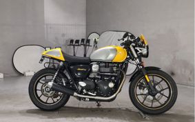 TRIUMPH STREET CUP 2017 DAD77G