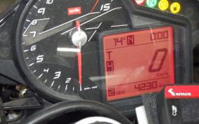 APRILIA 	RSV4R 2013