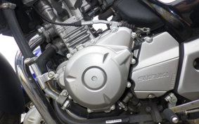 SUZUKI GSR250