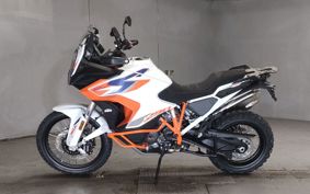 KTM 1290 SUPER  ADVENTURE R V5940